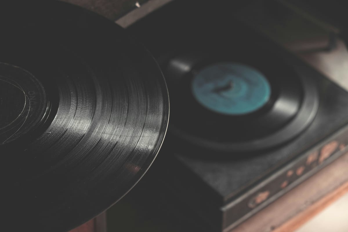 Guía-tutorial práctica: de Spotify/Tidal a tu nube musical libre